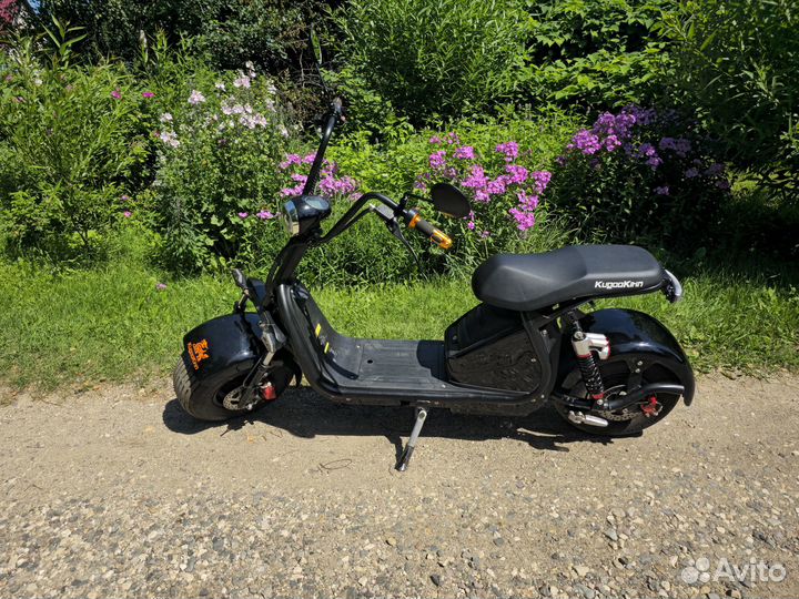 Электроскутер Kugoo C3 Pro