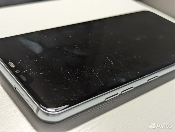 LG G7 ThinQ, 4/64 ГБ