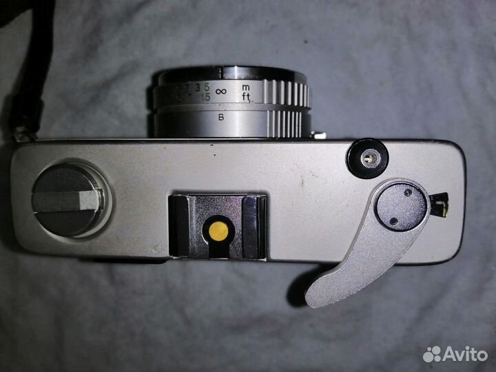 Плёночный фотоаппарат konica c35 flash maic