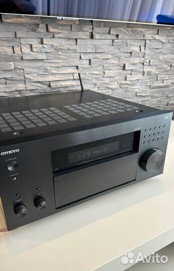 Ресивер Onkyo Rz-3100