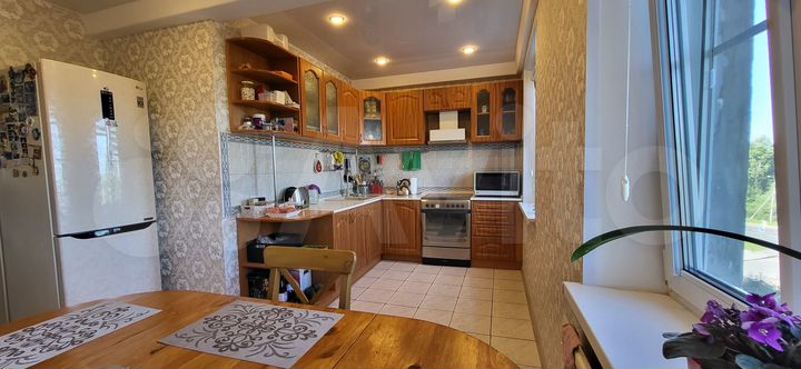 3-к. квартира, 74 м², 5/9 эт.