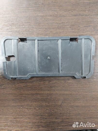 Заглушка Volkswagen Touareg 1 2.5D 2008