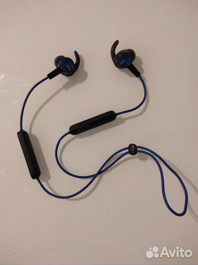 Наушники Honor AM61