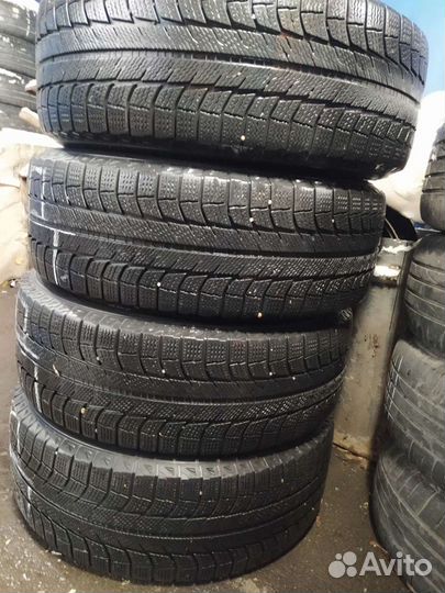 Michelin Latitude X-Ice 235/60 R17 102T