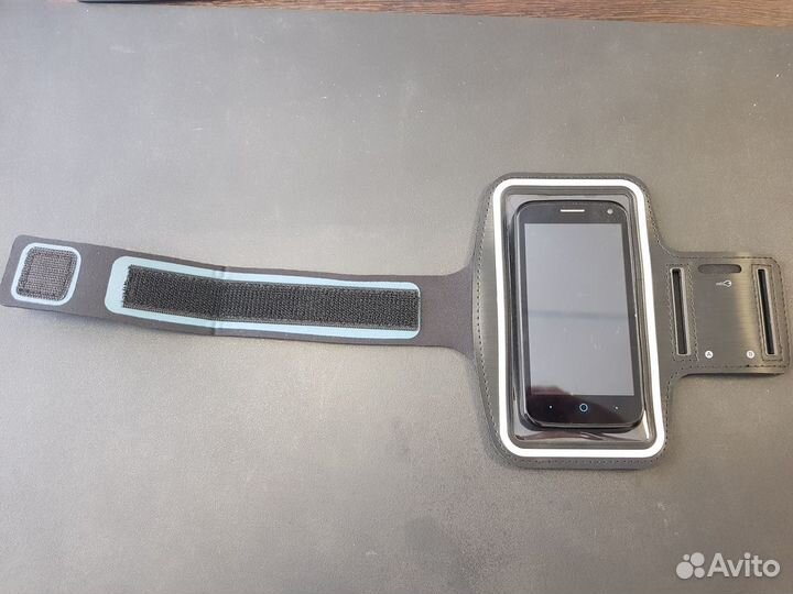 Чехол для смартфона на руку