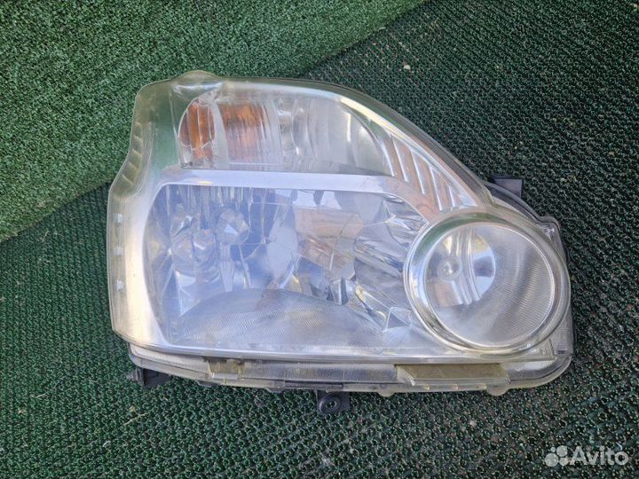 Фара правая Nissan X-Trail T31 2.0 MR20DE CVT 2008