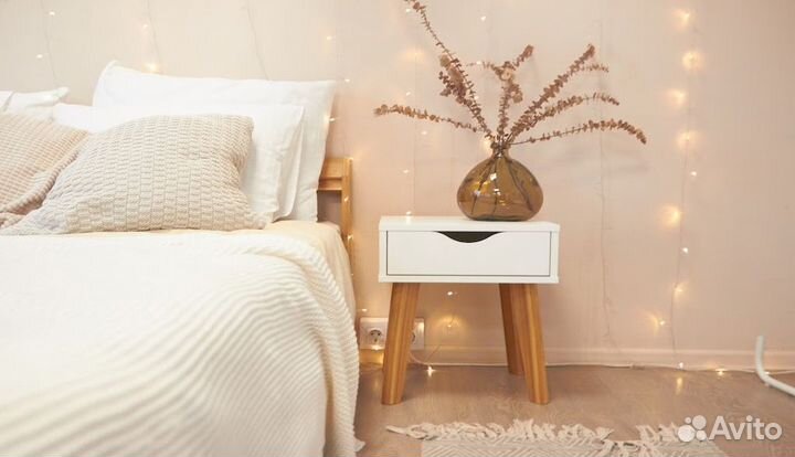 Тумба прикроватная