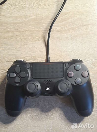 Геймпад dualshock 4