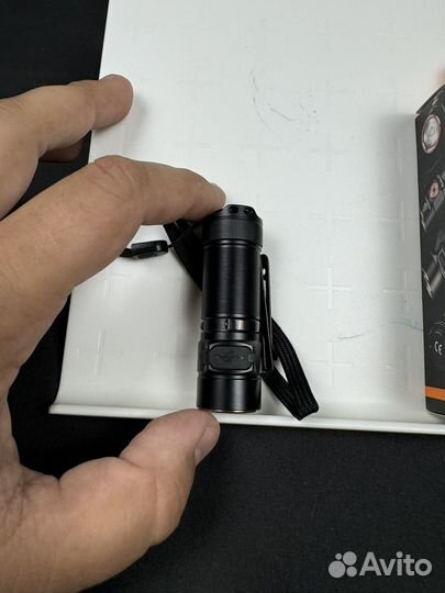 EDC фонарик Fenix E 18R V2.0