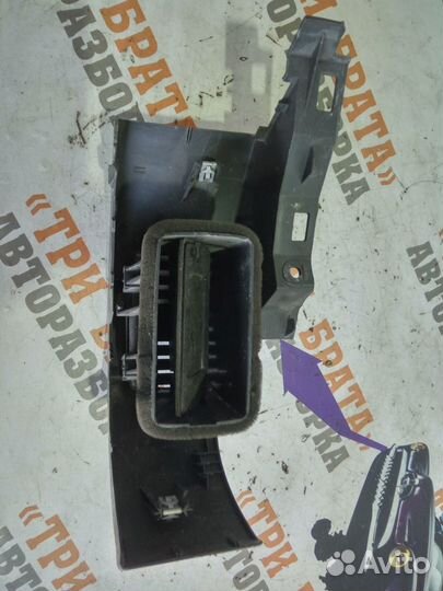 Ниссан Навара Дeфлектор печки