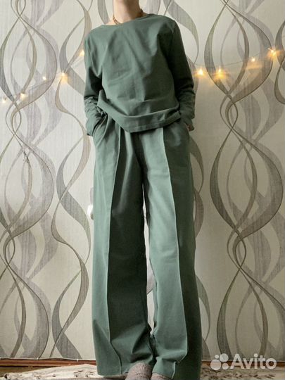 Костюм двойка: свитшот и брюки палаццо