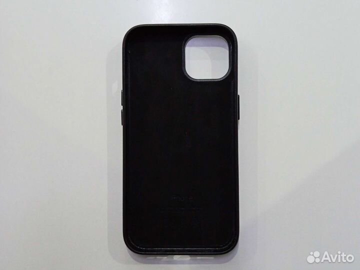Кожаный чехол на iPhone 13 Чёрный
