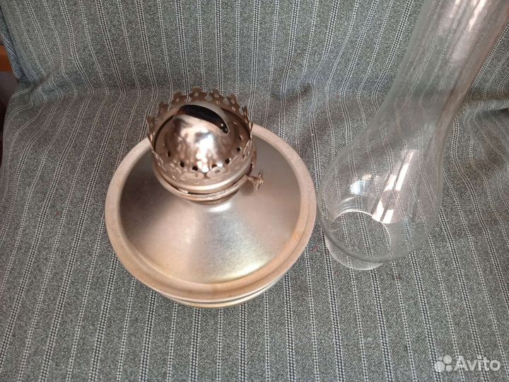 Лампа керосиновая