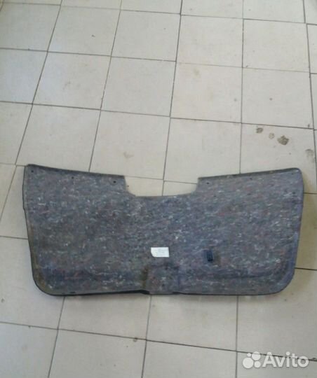 Обшивка крышки багажника Skoda Rapid 2018г