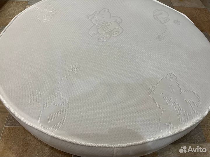 Матрас для круглой кроватки