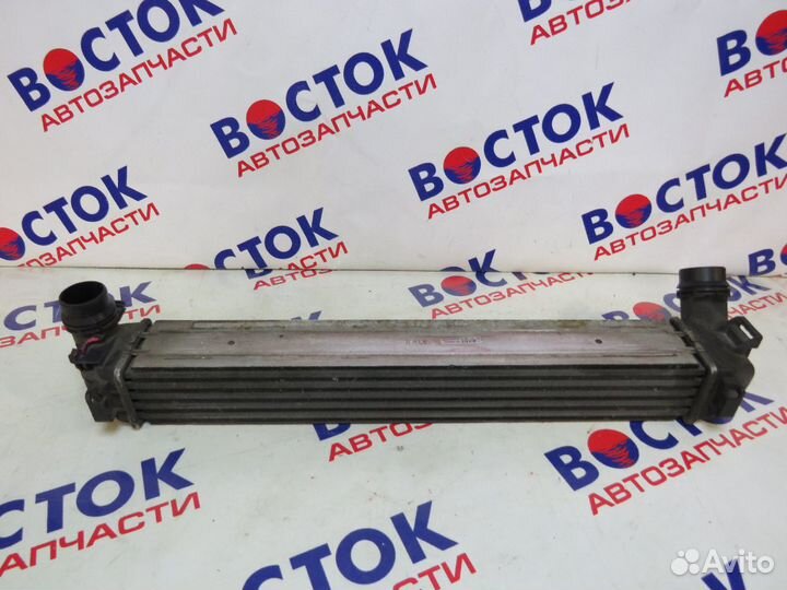 Радиатор интеркулера renault megane DZ0D, BZ0A, BZ