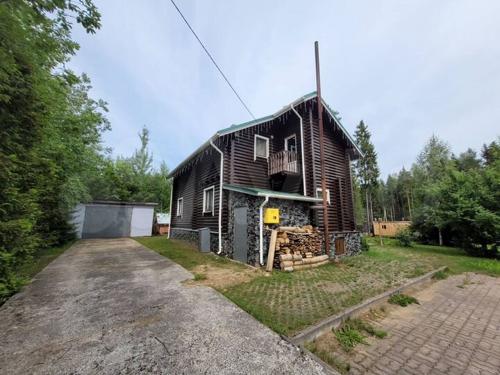 Дом 156 м² на участке 15 сот.