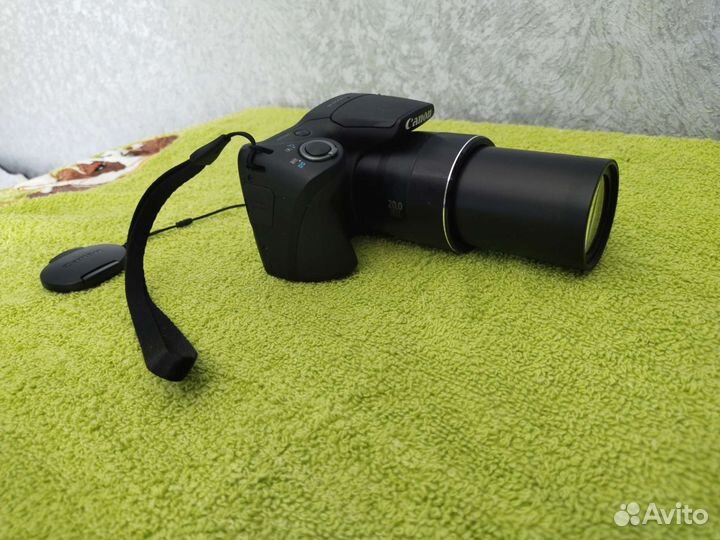 Компактный фотоаппарат canon