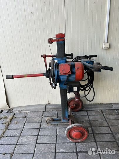 Гайковерт подкатной электрический