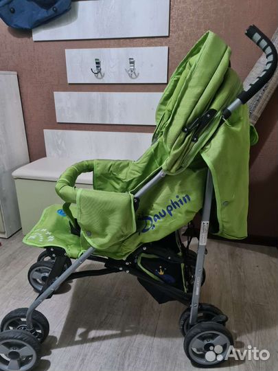 Прогулочная коляска