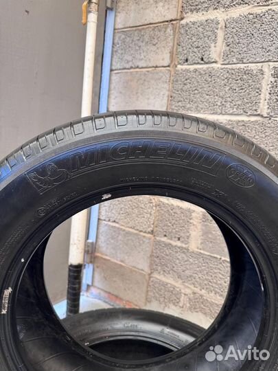 Michelin Agility 215/60 R16 B