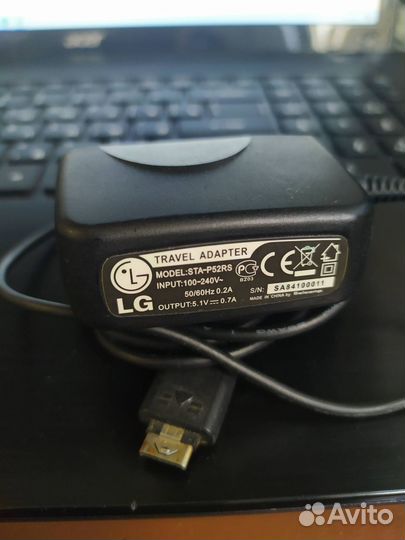 Зарядное устройство LG (зарядка для телефона)