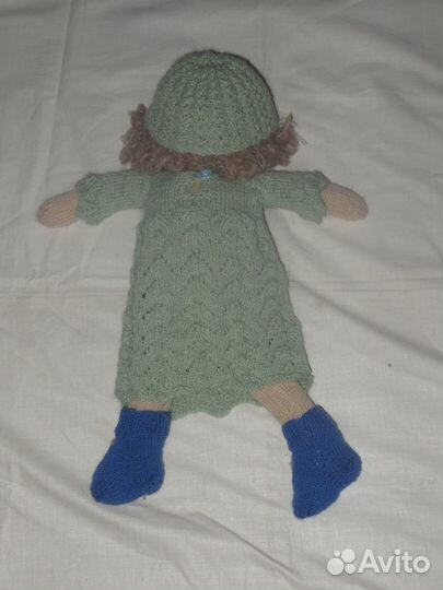 Вязанная игрушка Девочка. Ручная работа