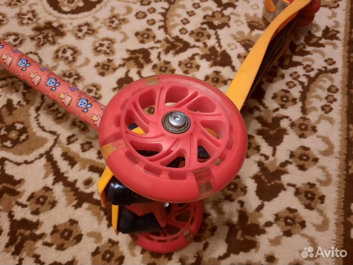 Самокат детский трехколесный