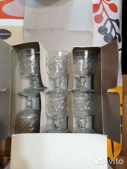 Хрустальный набор рюмок