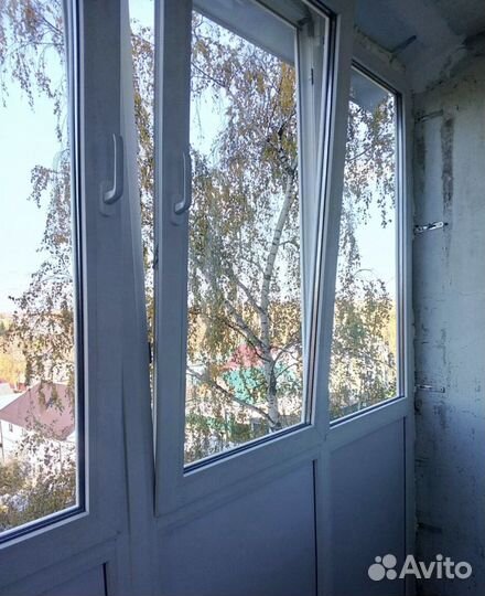 Пластиковое окно 700х1200