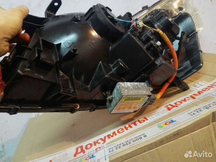 Фары Ниссан Либерти ксенон