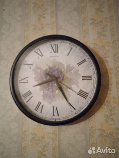 Часы настенные, будильник
