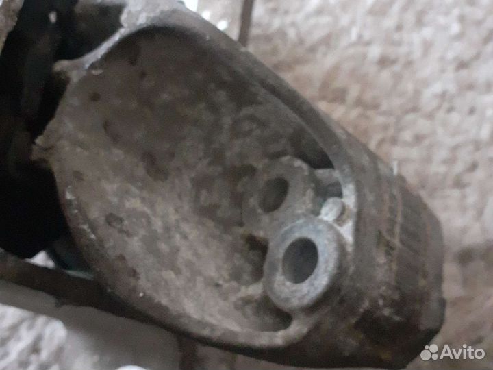 Опора двигателя LADA X-REY