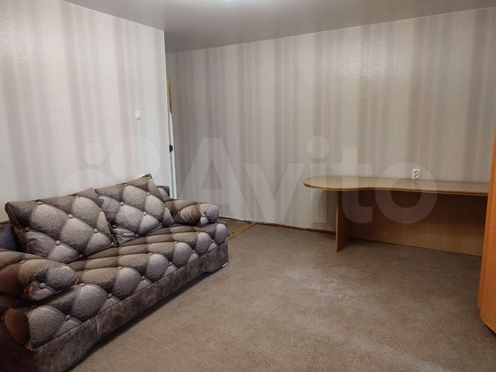 Комната 18 м² в 4-к., 1/5 эт.