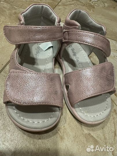 Босоножки для девочки