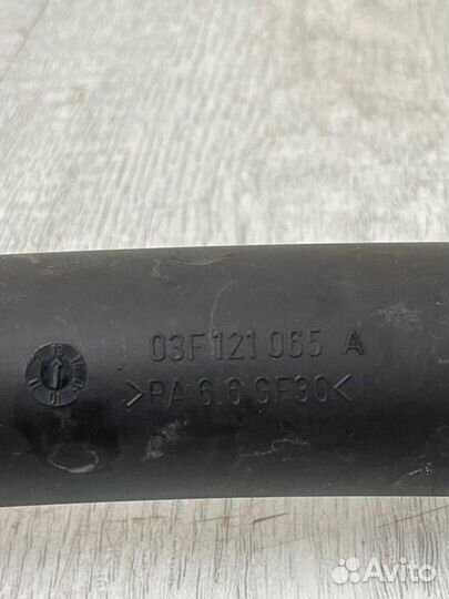 Трубка системы охлаждения Skoda Yeti 1.2 2013