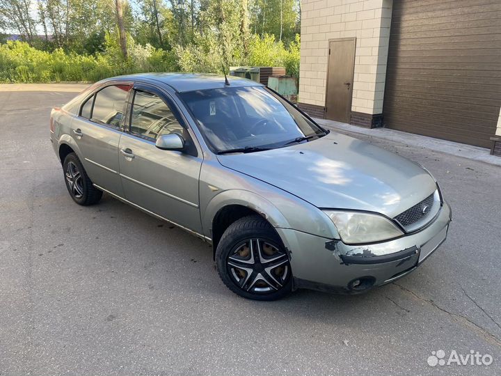 Ford Mondeo 2.0 МТ, 2001, 300 000 км