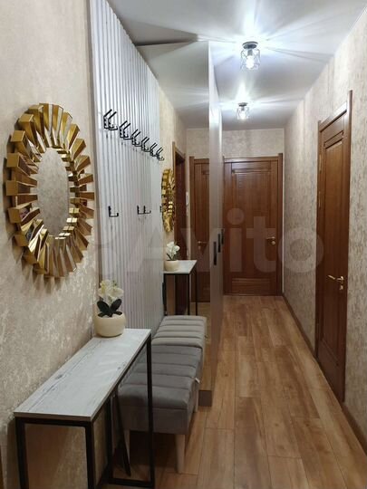 2-к. квартира, 70 м², 5/5 эт.