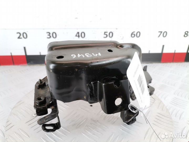 Кронштейн топливного фильтра Citroen C4 Picasso