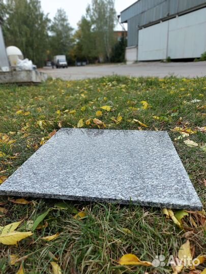 Гранитная Плитка Серая Royal Grey 600/600/20 полир