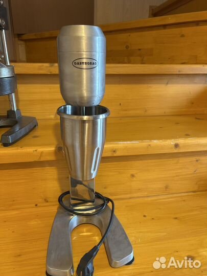 Миксер для молочных коктейлей