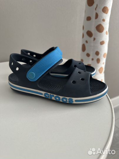 Сандалии crocs детские