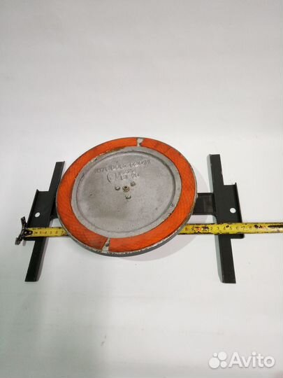 Поворотный кронштейн