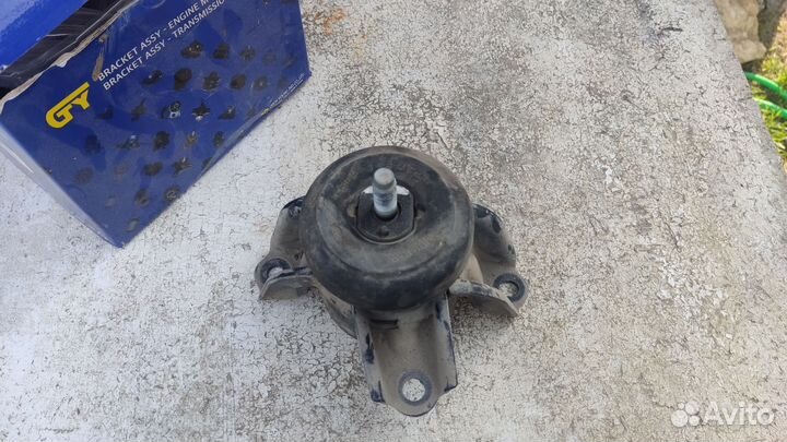 Опора двигателя kia rio 3