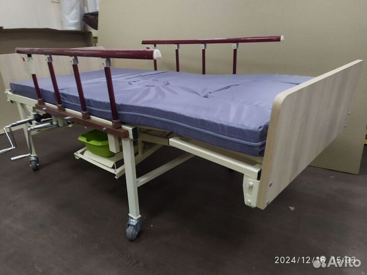 Кровать медицинская функциональная