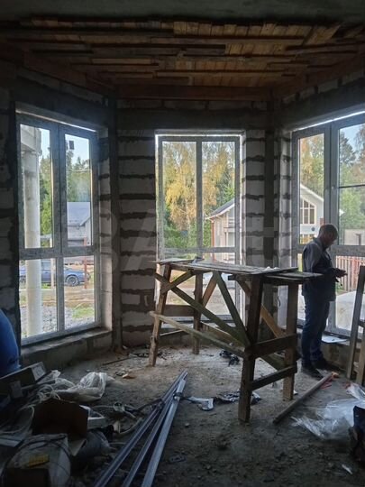 Дом 270 м² на участке 6 сот.