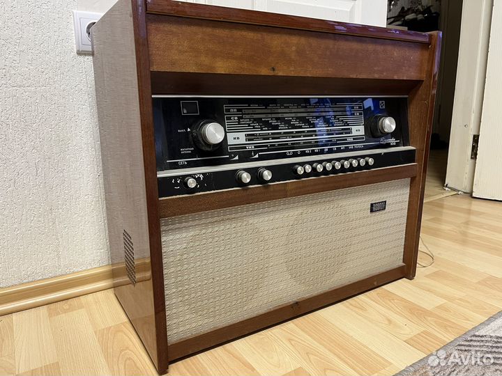 Радиола Ригонда 102