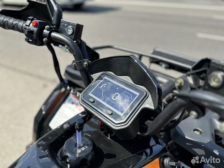 Новый квадроцикл warrior LUX 2023 оранжевый Липецк