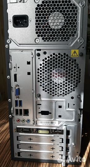Рабочий компьютер Lenovo с Windows 10 Лиц