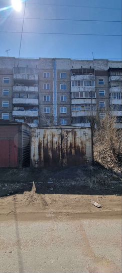 Гараж, > 30 м²